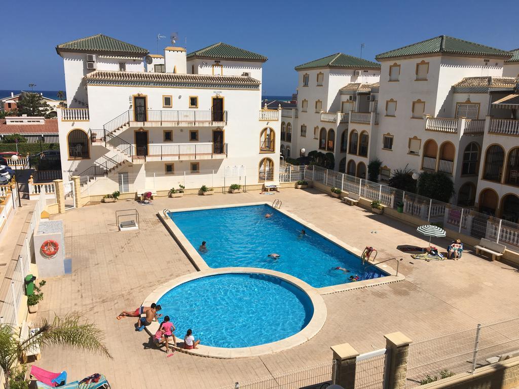 Molino Blanco Lägenhet Torrevieja Exteriör bild